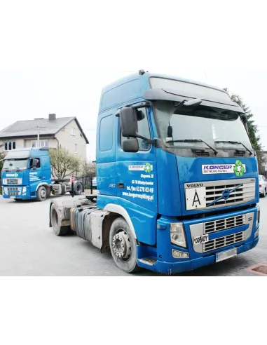 Reklama naklejka na samochód Folia reklamowa na auto pod wymiar