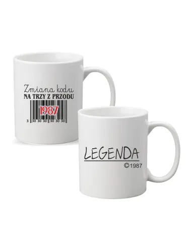 Kubek z nadrukiem PREZENT na URODZINY ZMIANA KODU