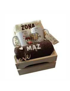 Zestaw prezentowy na rocznicę ślubu 10 20 30 40 50 - ręczniki z haftem + kubki