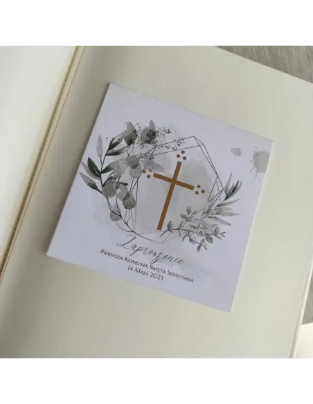 Personalizowane komunijne zaproszenie na pierwszą komunię świętą krzyż liście boho PROJEKT GRATIS