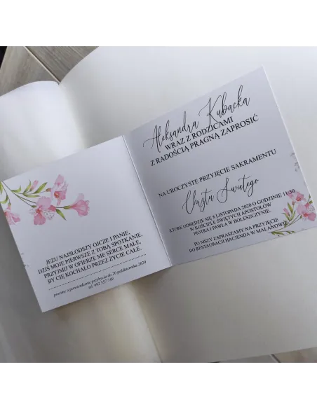 Personalizowane zaproszenie na chrzciny ze zdjęciem motyw kwiatowy PROJEKT GRATIS