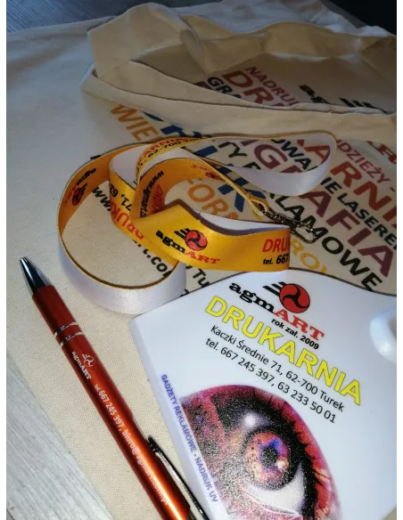 BAMBUSOWY POJEMNIK REKLAMOWY NA TABLETKI z nadrukiem UV LOGO 100  szt