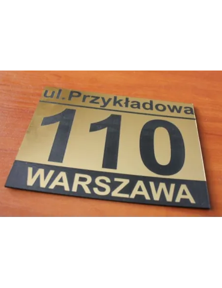 Tabliczka grawerowana adresowa z numerem domu
