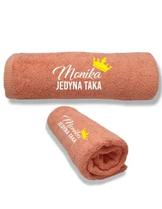 Ręcznik haftowany z imieniem Królowa prezent dla kobiety dziewczyny