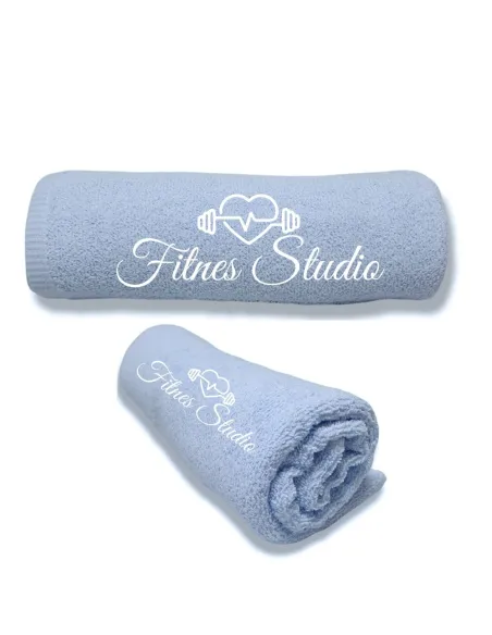Ręcznik z haftem logo dla salonu fitness do siłowni