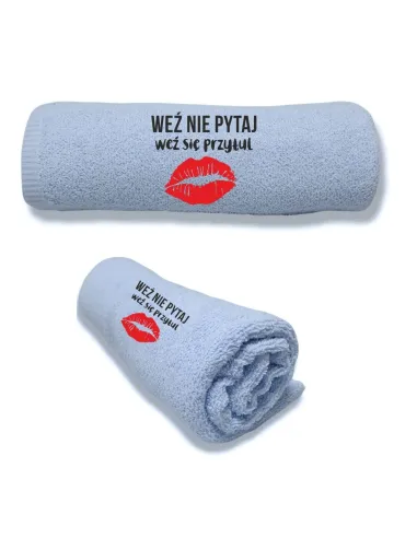 Ręcznik z TWOIM HAFTEM Prezent NA DZIEŃ KOBIET