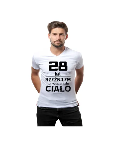 Koszulka z nadrukiem na urodziny 18 20 30 40 50 60 70 lat rzeźbiłem to wspaniałe ciało